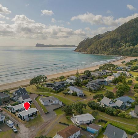 Retreat By The Beach - Pauanui Holiday Home Buitenkant foto