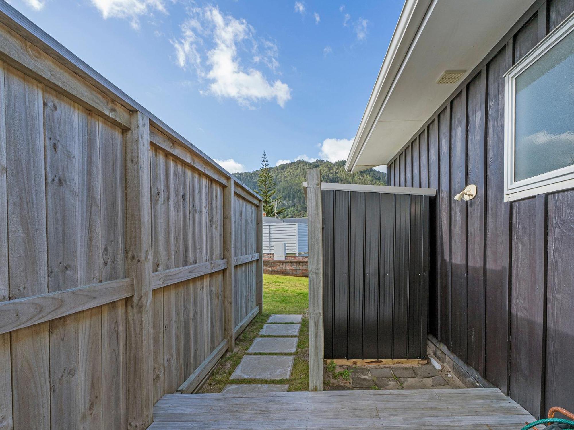Retreat By The Beach - Pauanui Holiday Home Buitenkant foto