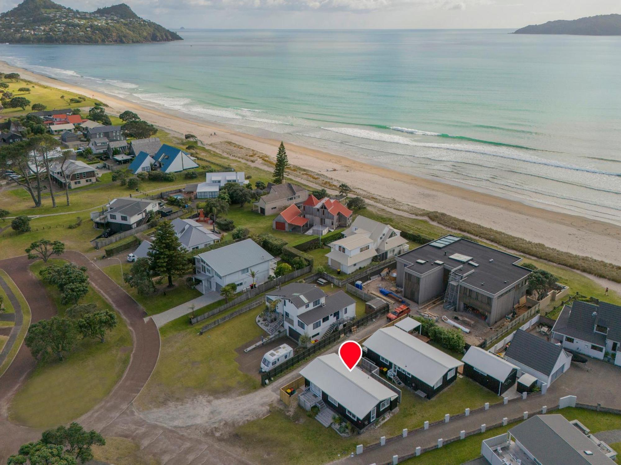 Retreat By The Beach - Pauanui Holiday Home Buitenkant foto
