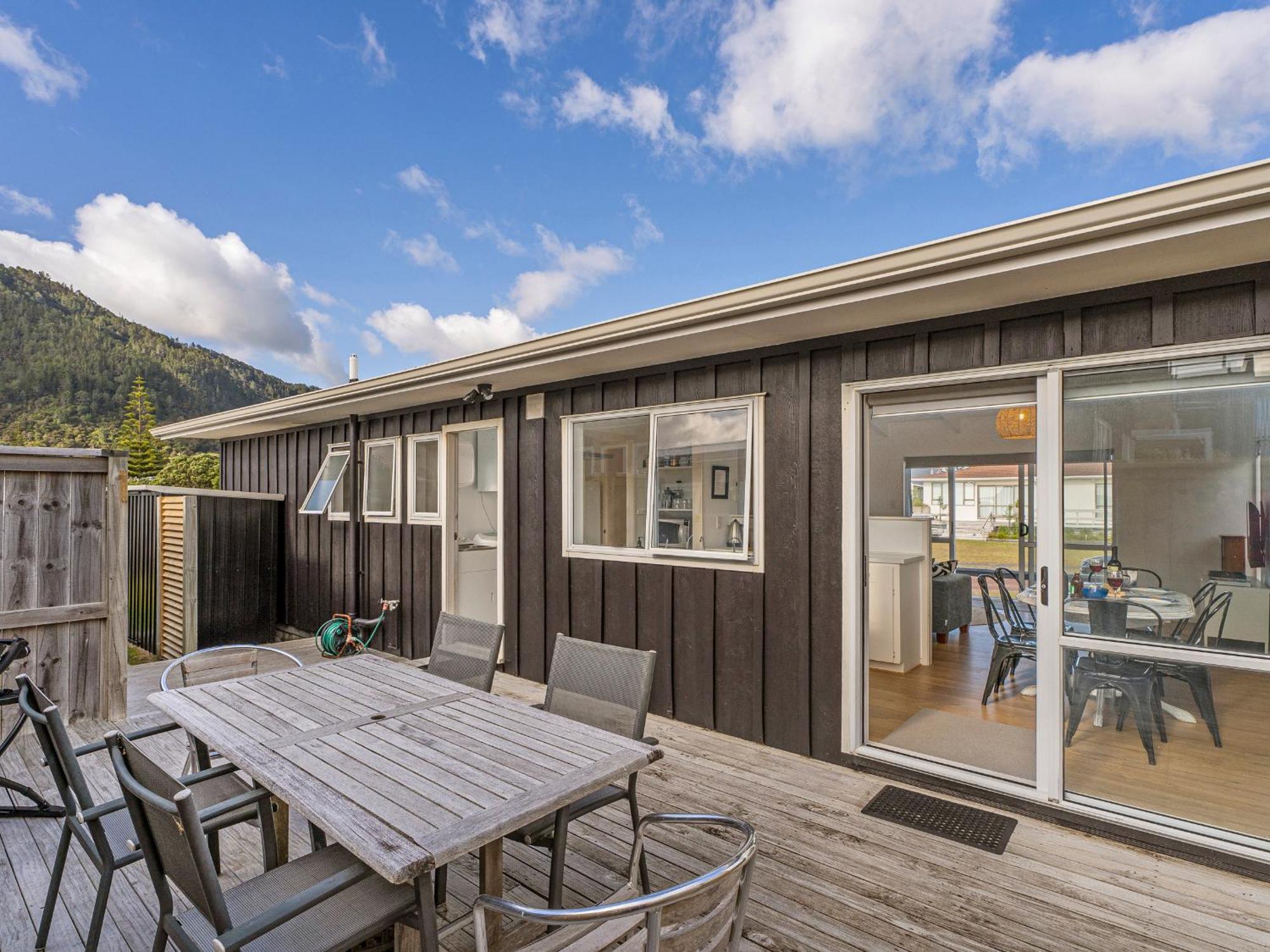 Retreat By The Beach - Pauanui Holiday Home Buitenkant foto